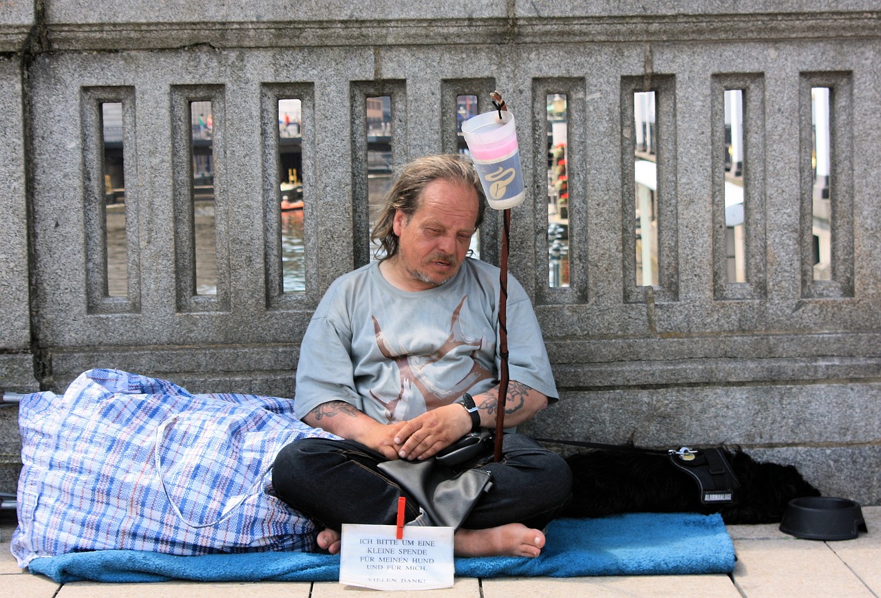 特朗普改口，拜登81岁并不老