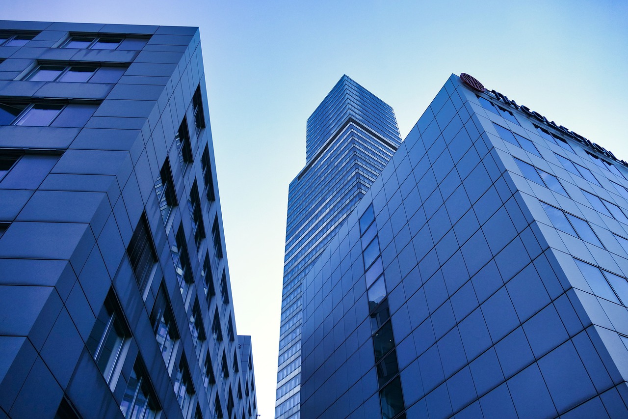 探索福建行政学院，一所引领未来治理理念的高等教育重镇