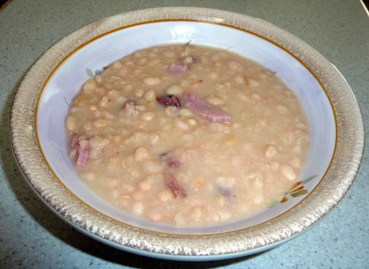 迎立冬，品尝传统美食，暖身又暖心——解锁各地立冬习俗中的美味佳肴