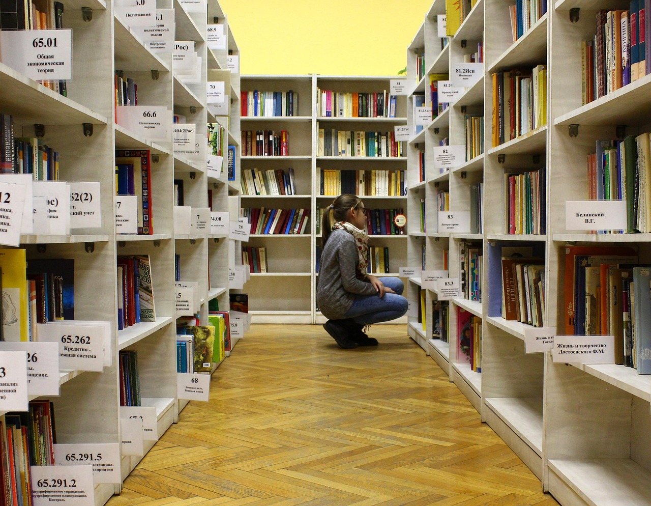 北京大学突发，一名学生核酸检测呈阳性，校园防疫措施全面升级