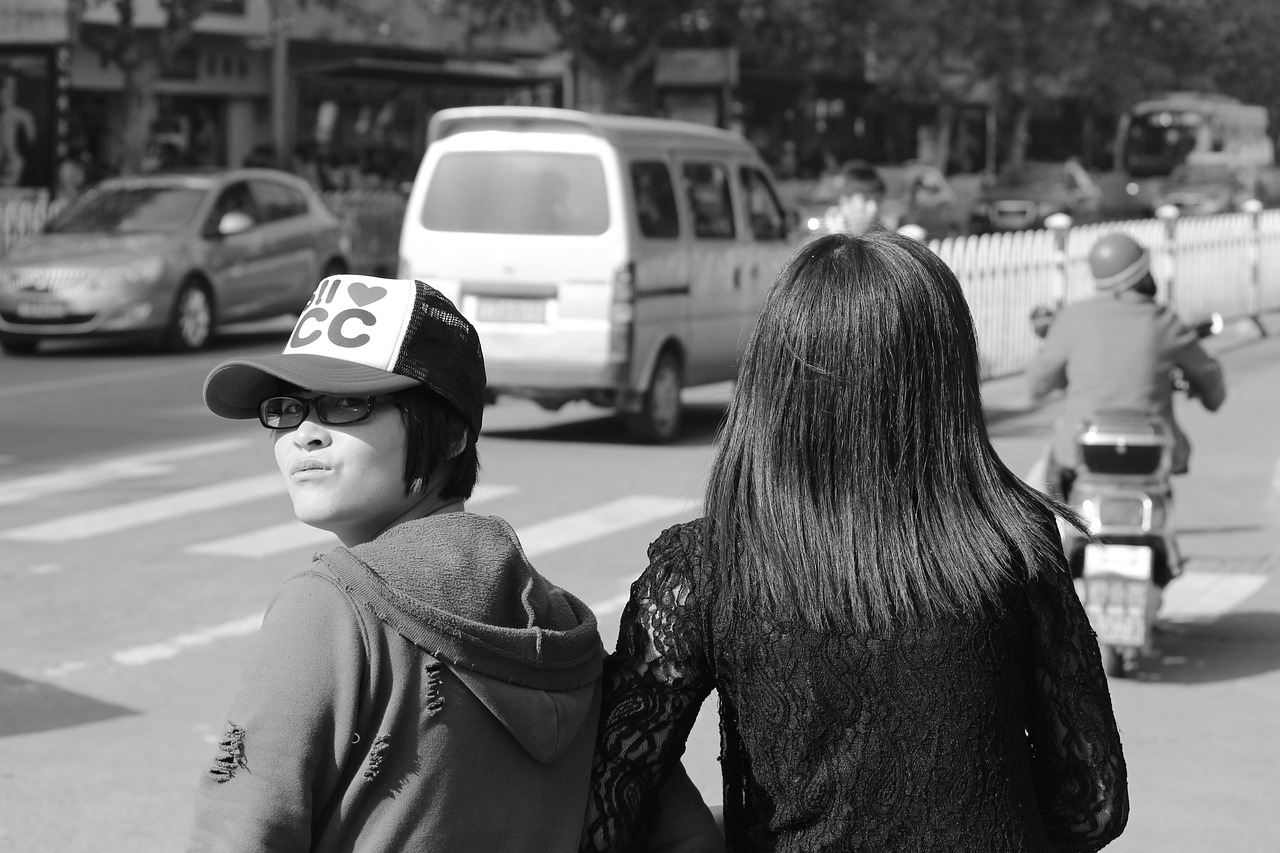 在生活的无奈与心酸中寻找希望与力量